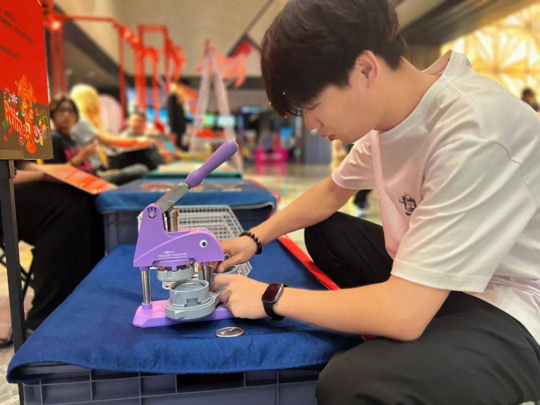 皇冠信用網在线开户_“石头人”来哈尔滨皇冠信用網在线开户了｜万达影城举行《神奇四侠》影迷狂欢