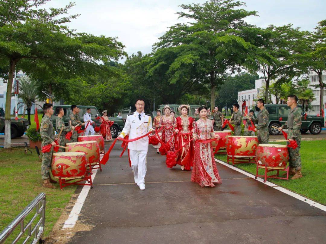 英格兰超级联赛_恭喜英格兰超级联赛,他们结婚了!