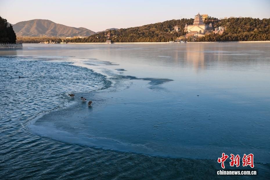 2026世界杯需要熬夜吗_北京颐和园呈现“金光穿洞”景观