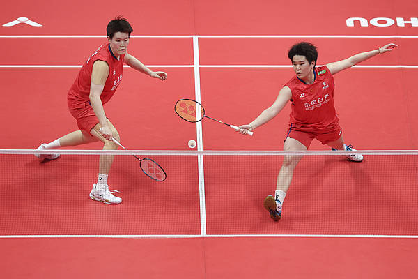 皇冠信用网会员开户
_国羽闯入总决赛四项决赛皇冠信用网会员开户
,最保险的女双却出意外,“圣坛”组合泪别2025年