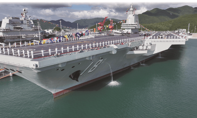 皇冠hga035_48小时奔袭2200公里皇冠hga035，对福建舰只是慢跑热身？双航母同框信号明显