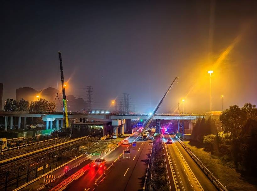 皇冠信用网登陆网址
_8分钟进五环、11分钟达四环皇冠信用网登陆网址
!北京多条道路即将通车——