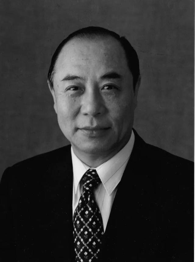 皇冠代理登入
_中华全国总工会原副主席、书记处书记李奇生同志逝世