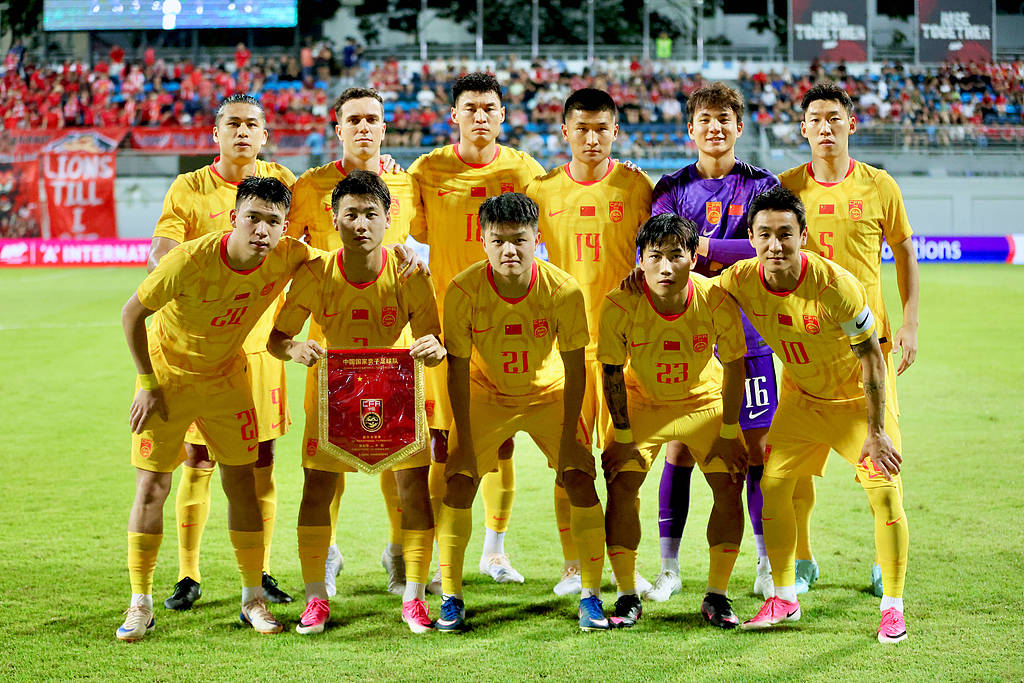 皇冠世界杯
_热身赛-塞鸟张玉宁破门朱辰杰送礼 国足2-1客胜新加坡