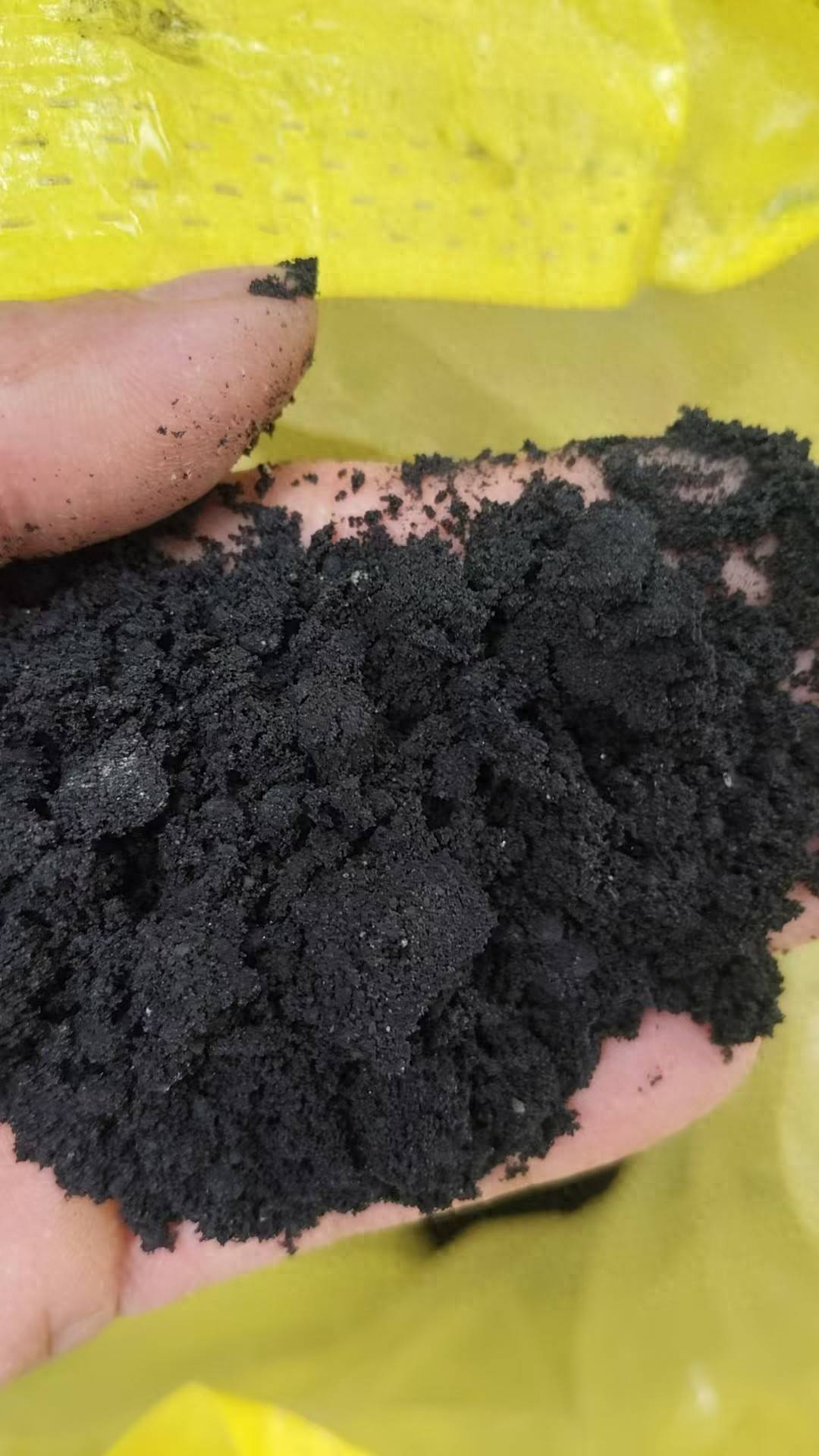 皇冠账号
_陕西一地农户遭遇一肥两重天:施肥地块枯死绝收皇冠账号
,未施区域枝繁叶茂;磷肥数次检测均合格,谜团难破